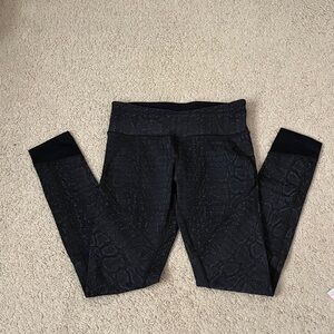 Vimmia Reversible Snakeskin Pattern leggings, compression, performance, xs